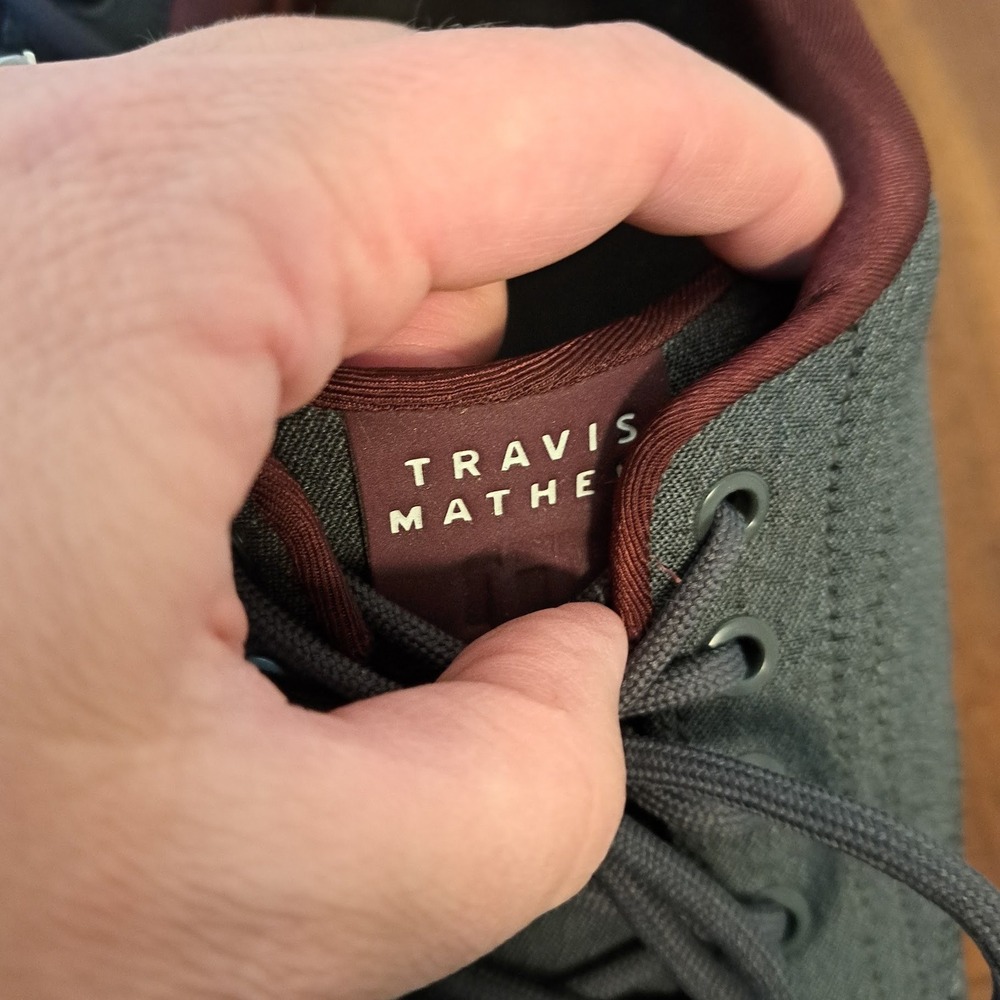 TravisMathew The Daily Knit Grey Burgundy Sneakers 1MAA222 Mens 14 - Picture 2 of 11